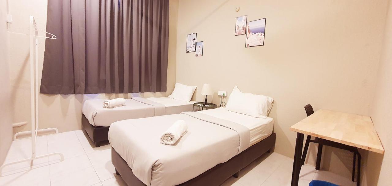 Penginapan4U Near Gurney Paragon Georgetown Exterior foto