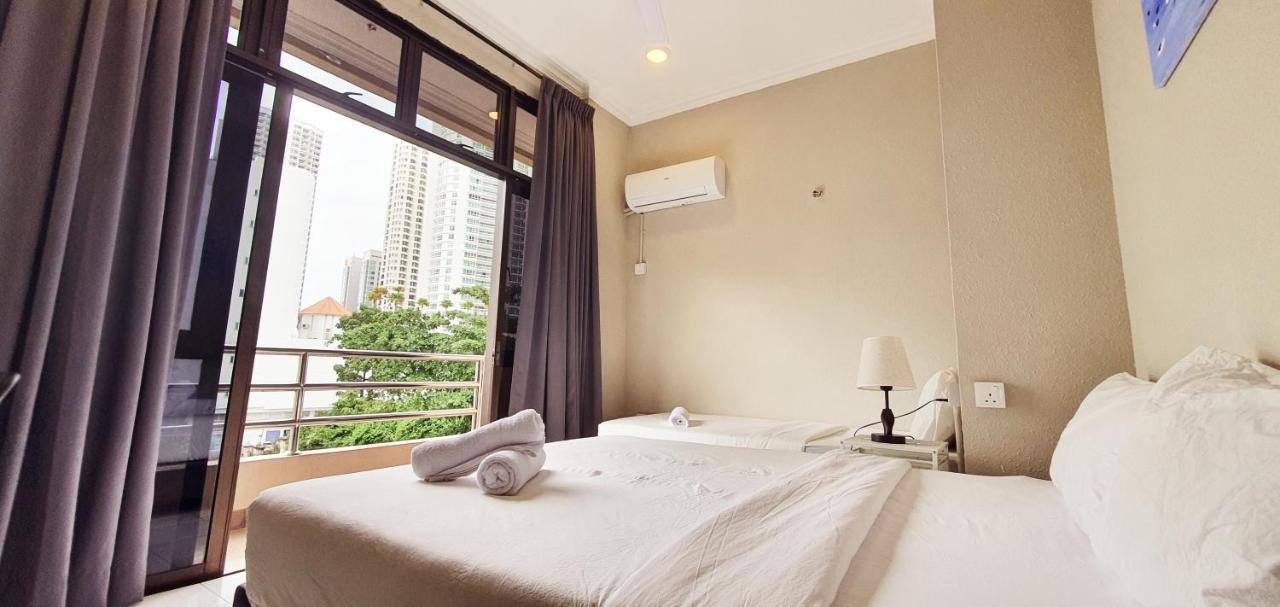 Penginapan4U Near Gurney Paragon Georgetown Exterior foto