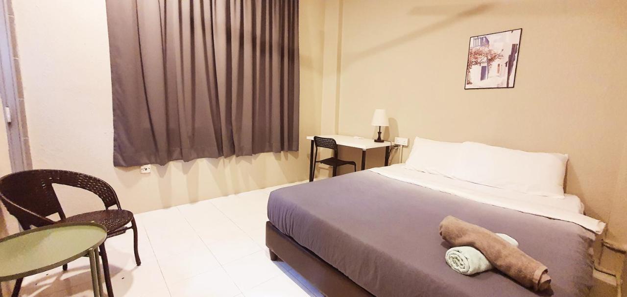 Penginapan4U Near Gurney Paragon Georgetown Exterior foto